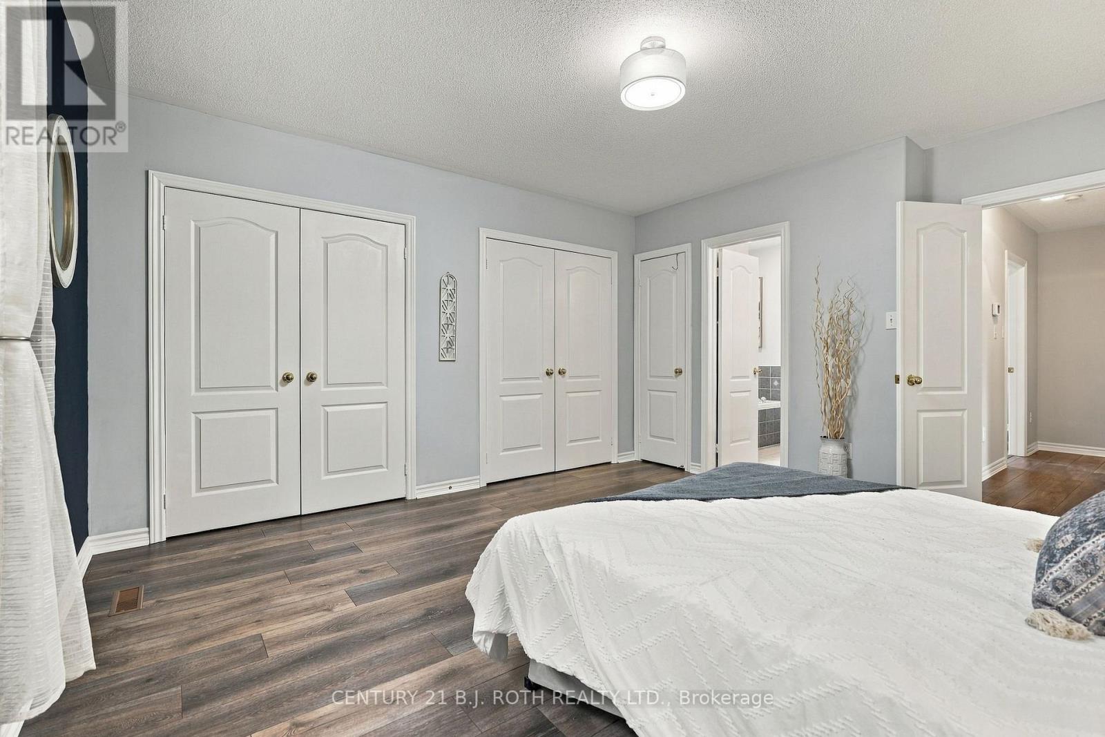 14 Bloxham Place, Barrie (Bayshore), Ontario L4N 9K2 - Photo 25 - S14086774