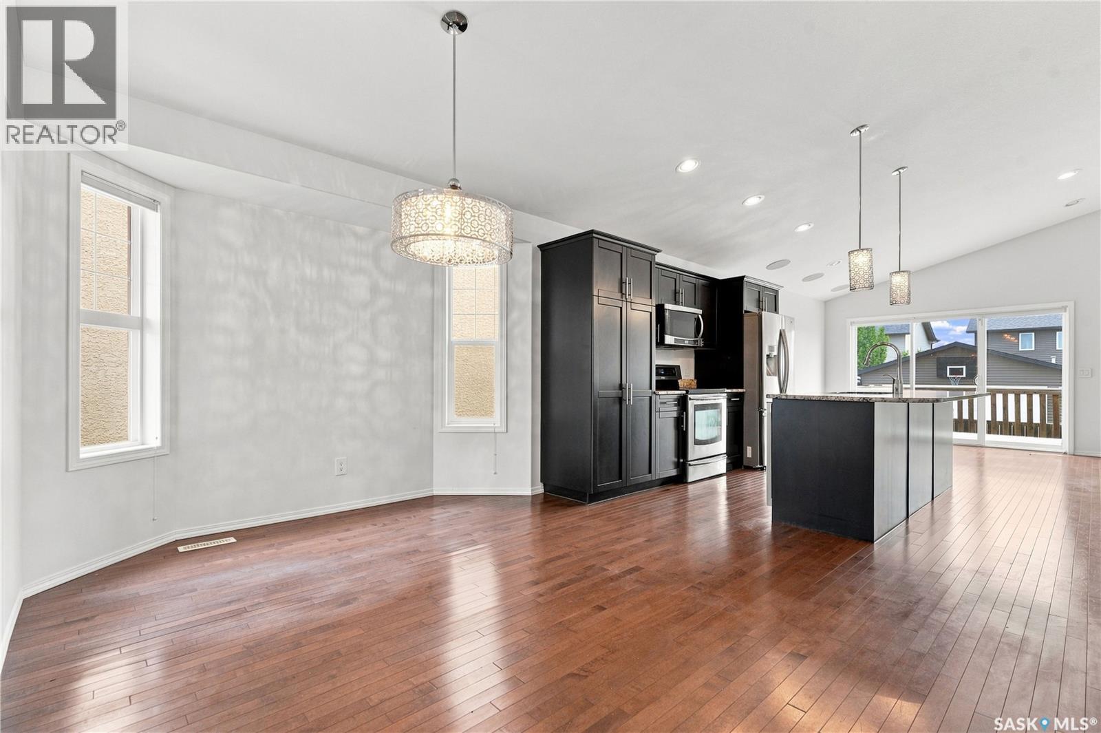139 Brainerd Crescent, Saskatoon, Saskatchewan  S7T 0A9 - Photo 7 - SK051279