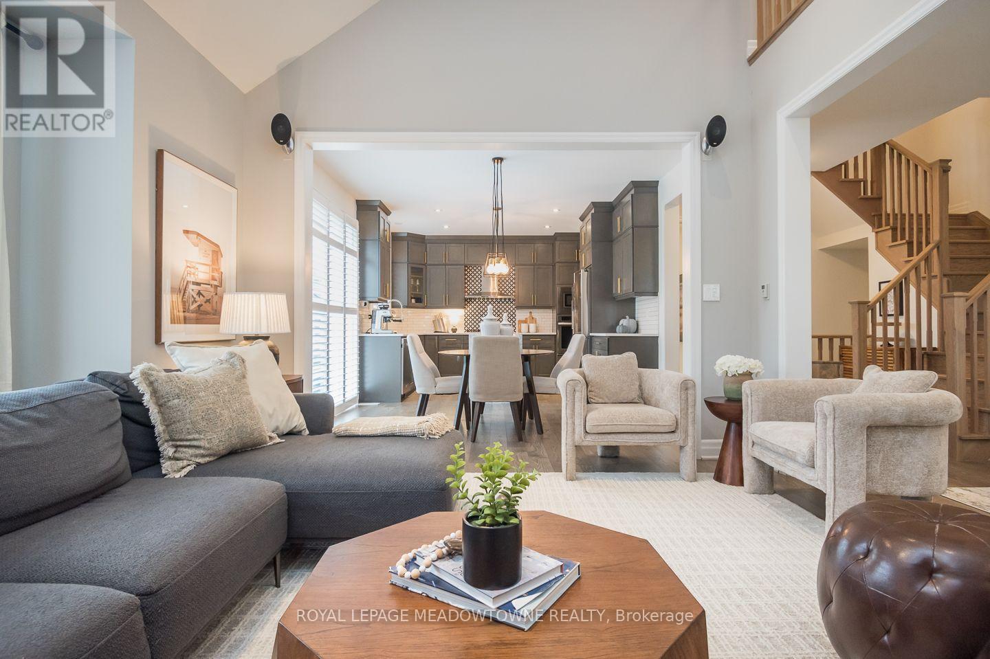 284 Chilver Heights, Milton, Ontario  L9E 1E1 - Photo 14 - W14086710
