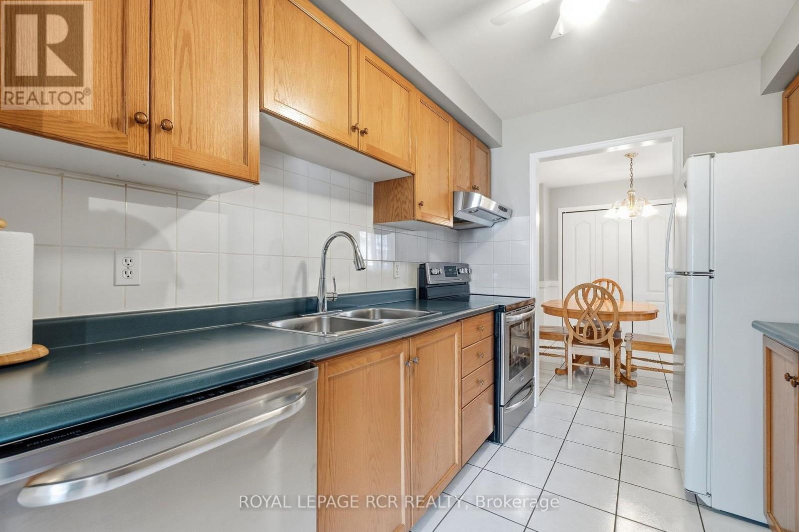 105 Hanton Crescent, Caledon, Ontario  L7E 1W1 - Photo 11 - W14086778