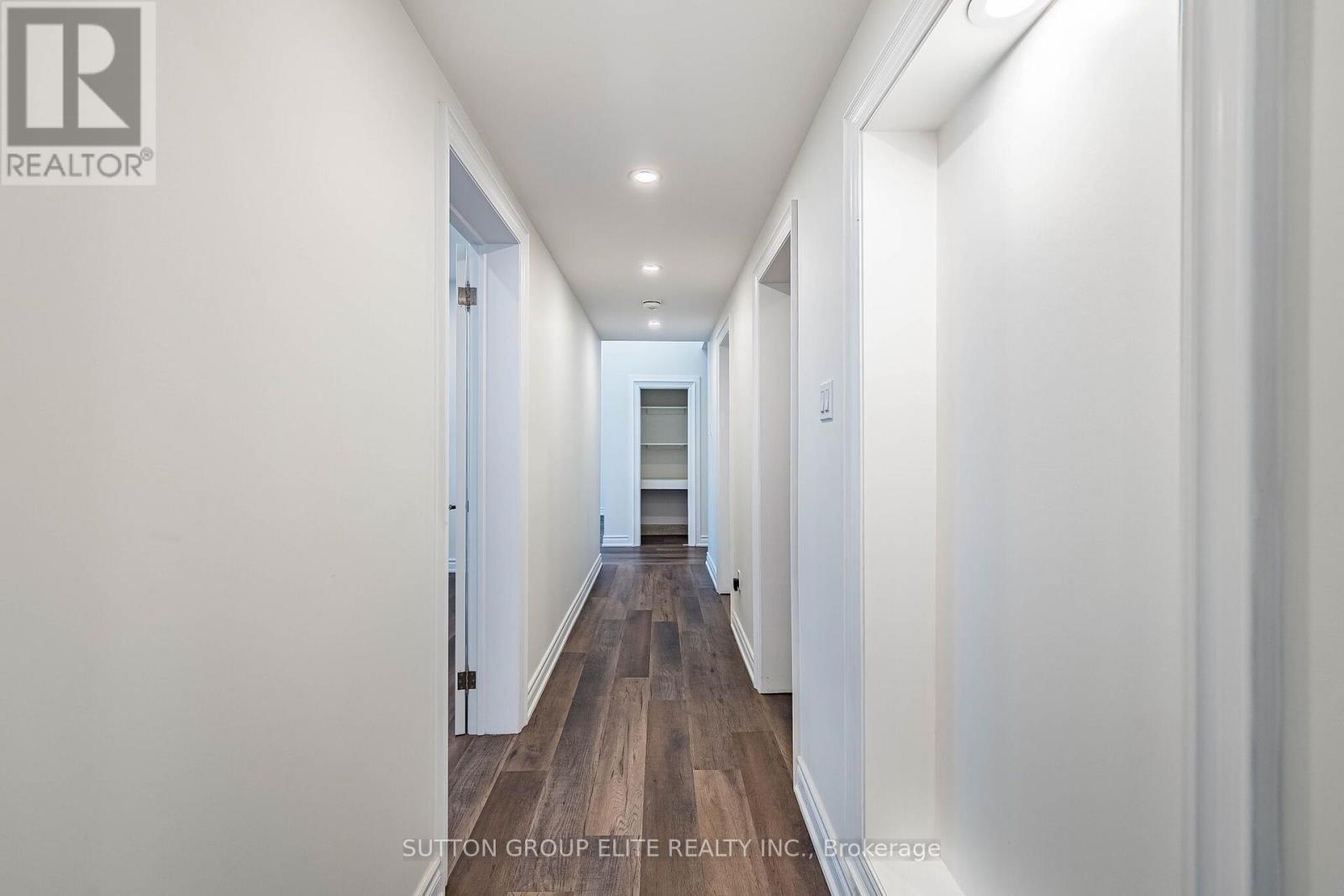 1402 South Service Road, Mississauga, Ontario  L5E 2P8 - Photo 13 - W14086872