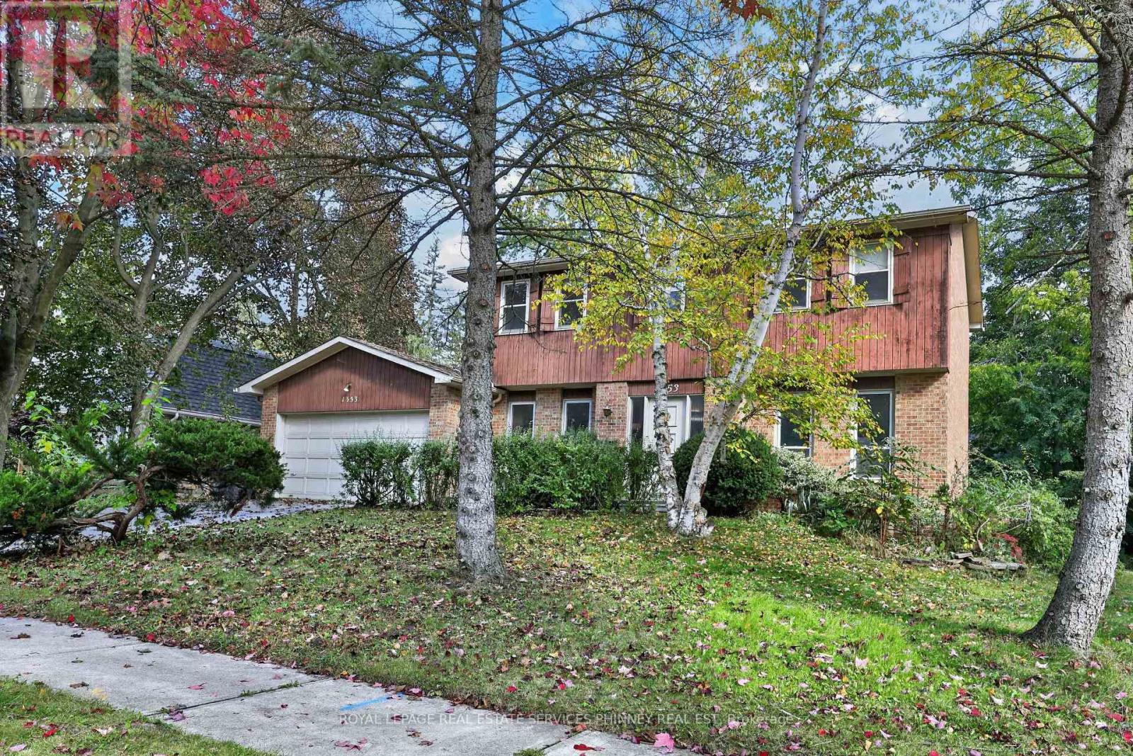 1353 BUNSDEN AVENUE, Mississauga, Ontario