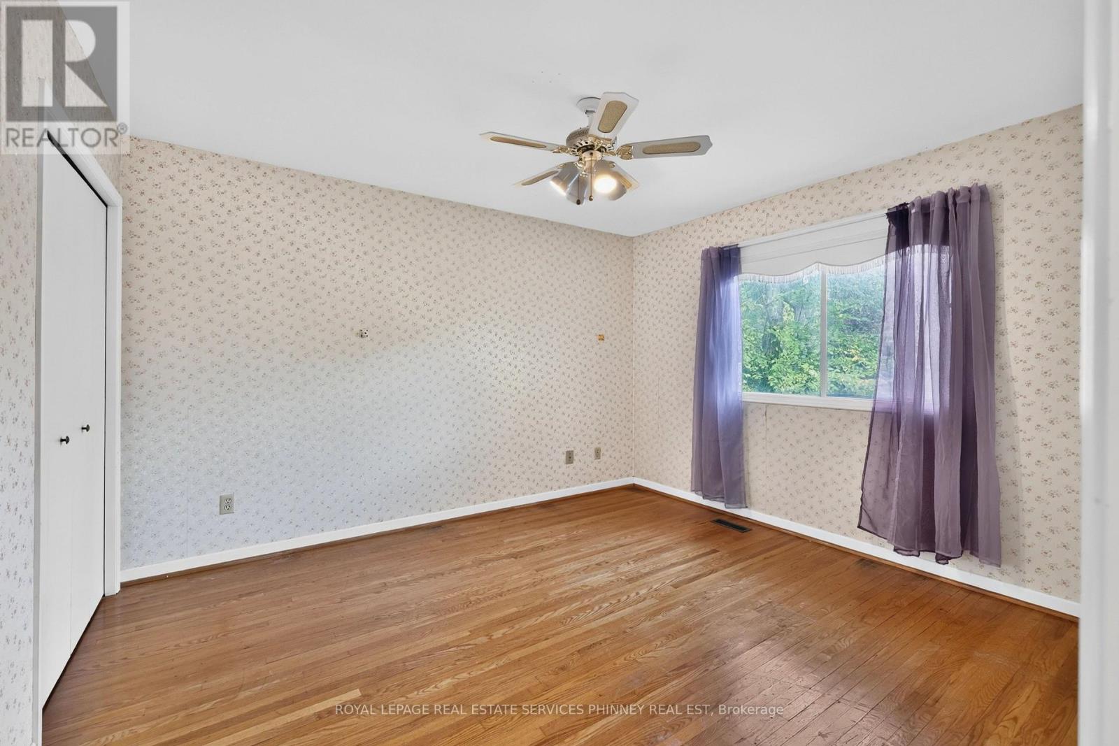 1353 Bunsden Avenue, Mississauga, Ontario  L5H 2B3 - Photo 17 - W14086974