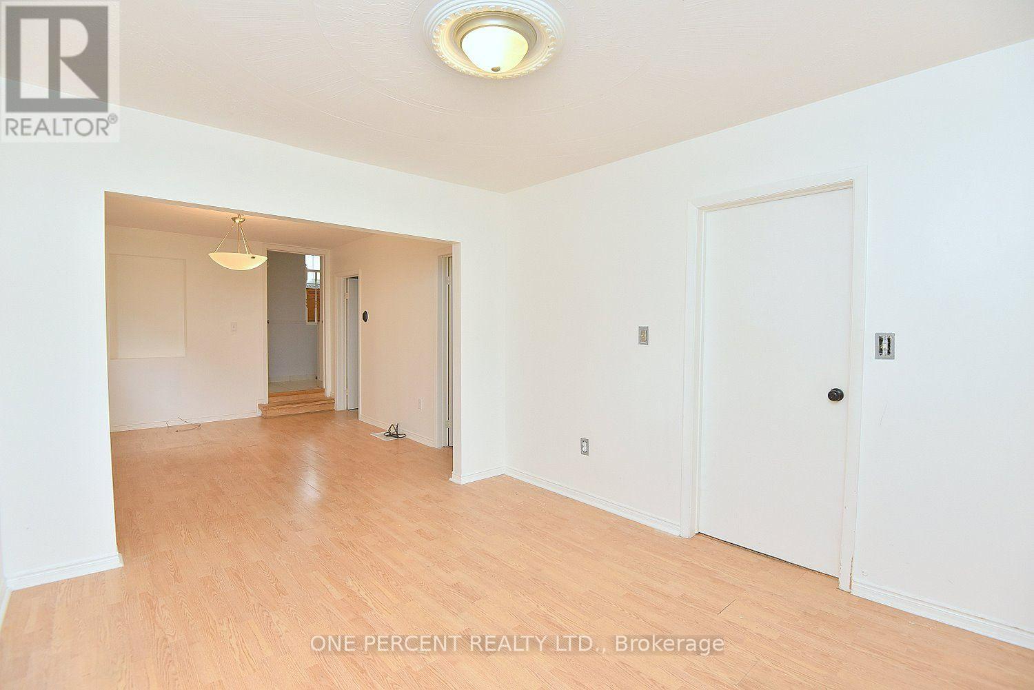 201 Strathearne Avenue, Hamilton, Ontario  L8H 5K7 - Photo 6 - X14086708