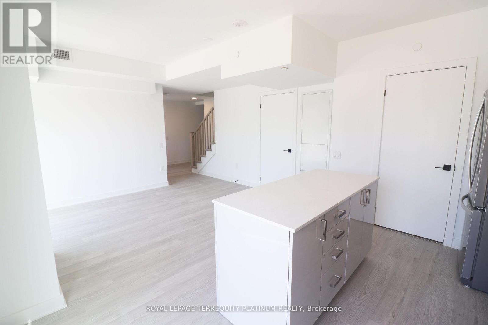111 - 2782 Barton Street E, Hamilton, Ontario  L8E 0L3 - Photo 9 - X14086712