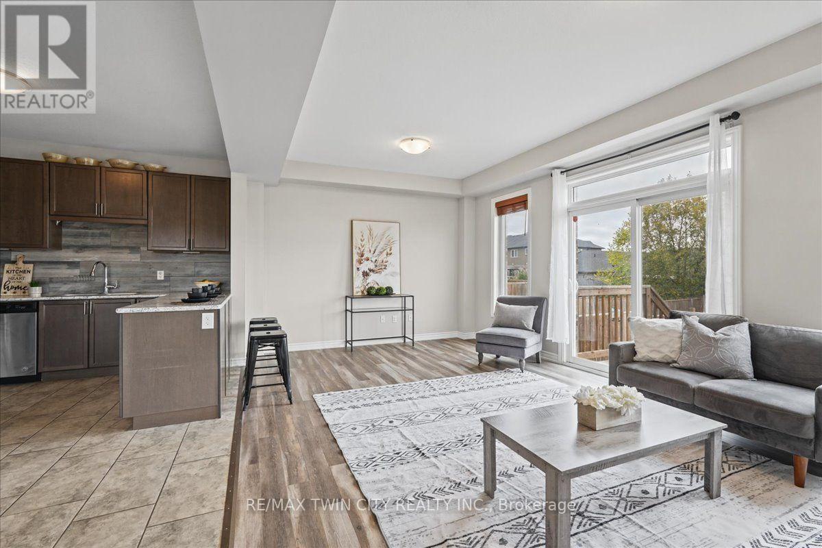 100 Links Crescent N, Woodstock, Ontario  N4T 0K7 - Photo 15 - X14086762