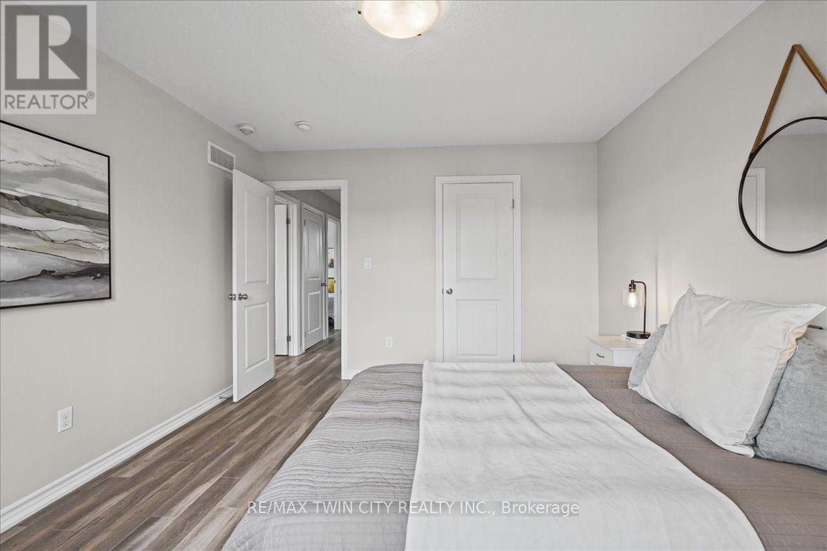 100 Links Crescent N, Woodstock, Ontario  N4T 0K7 - Photo 27 - X14086762