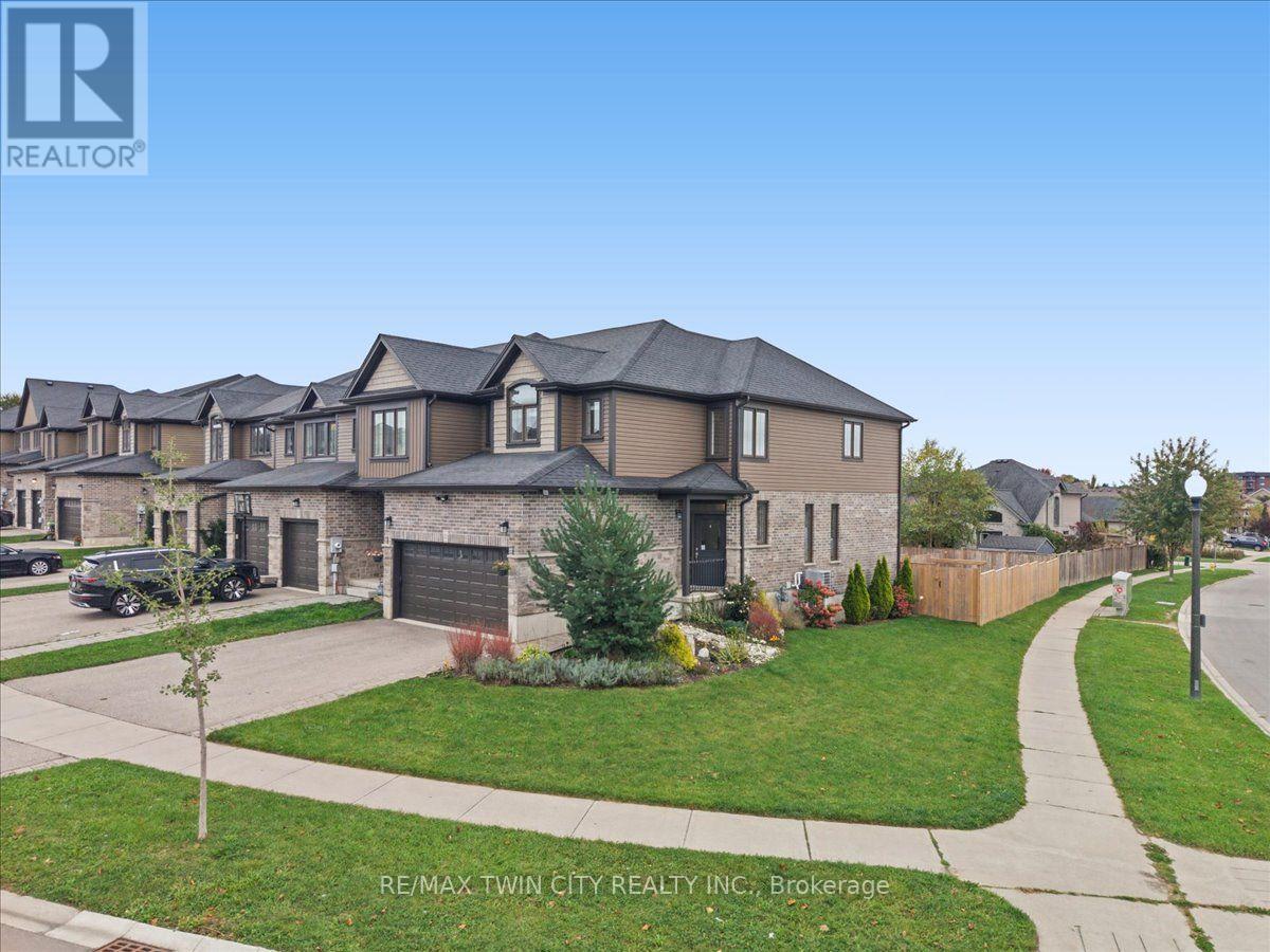 100 Links Crescent N, Woodstock, Ontario  N4T 0K7 - Photo 50 - X14086762