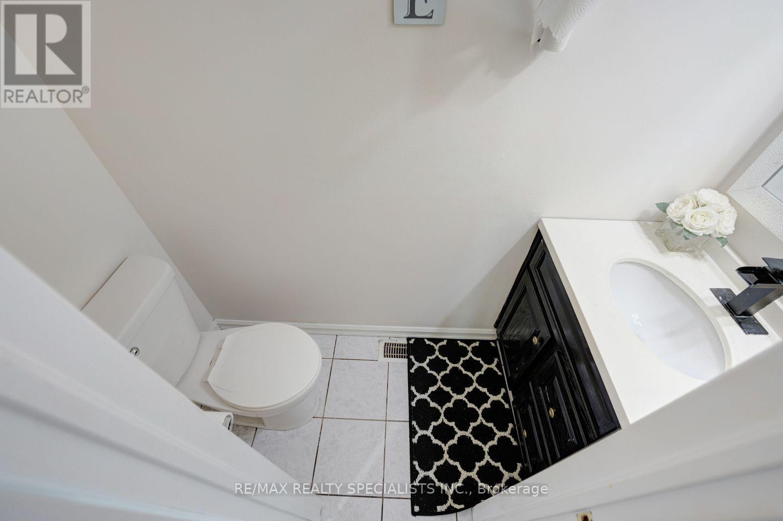 1754 Upper Gage Avenue, Hamilton, Ontario  L8W 3W3 - Photo 6 - X14084078