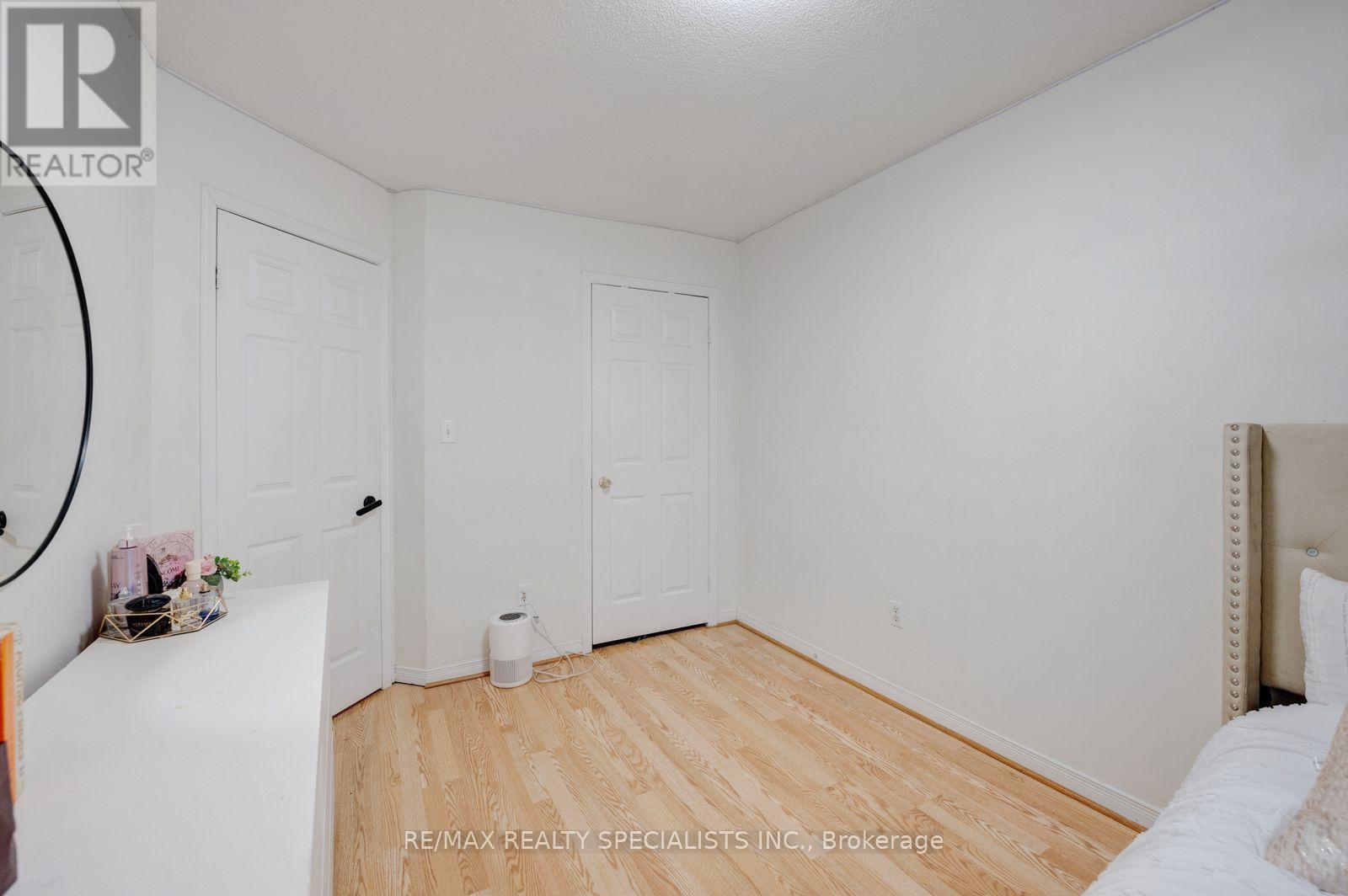 1754 Upper Gage Avenue, Hamilton, Ontario  L8W 3W3 - Photo 29 - X14084078