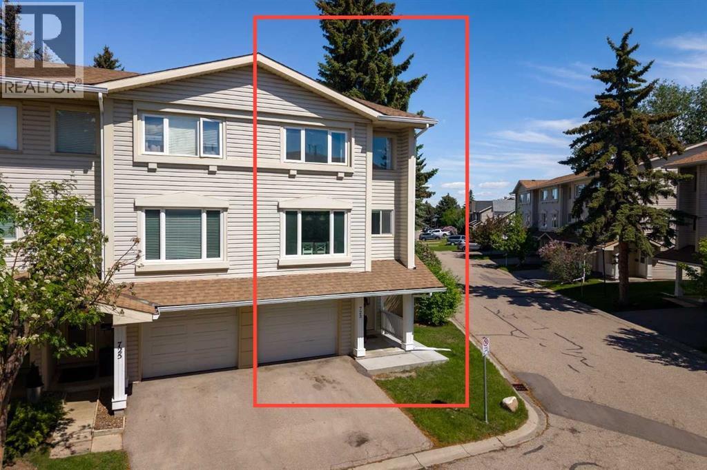 723 Queenston Terrace SE, Calgary, Alberta  T2J 6H4 - Photo 37 - A2318839