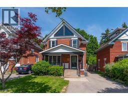 40 WOODLAND Avenue, Kitchener, Ontario