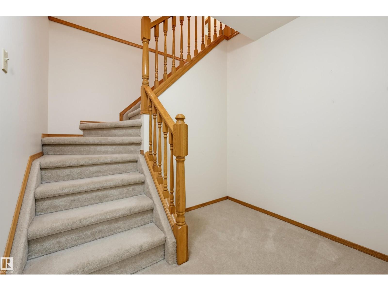 127 Ironwood Pl Nw, Edmonton, Alberta T6J 6R4 - Photo 41 - E4511049
