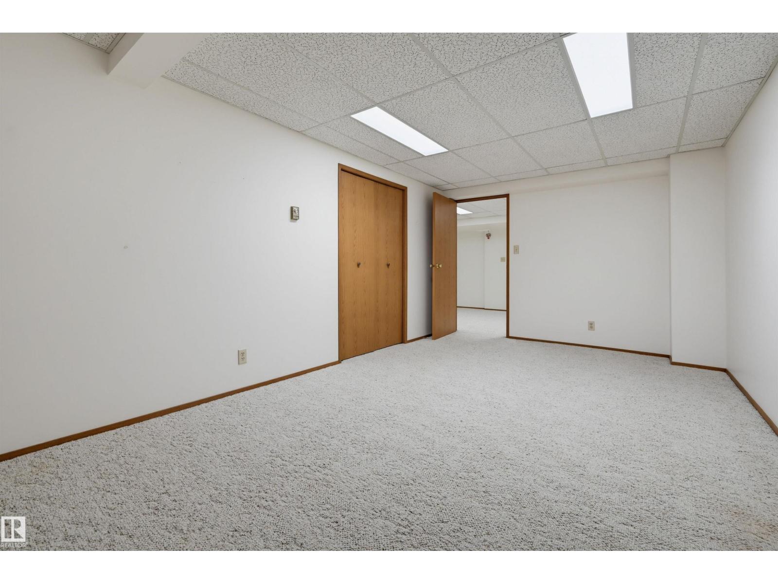 127 Ironwood Pl Nw, Edmonton, Alberta T6J 6R4 - Photo 48 - E4511049