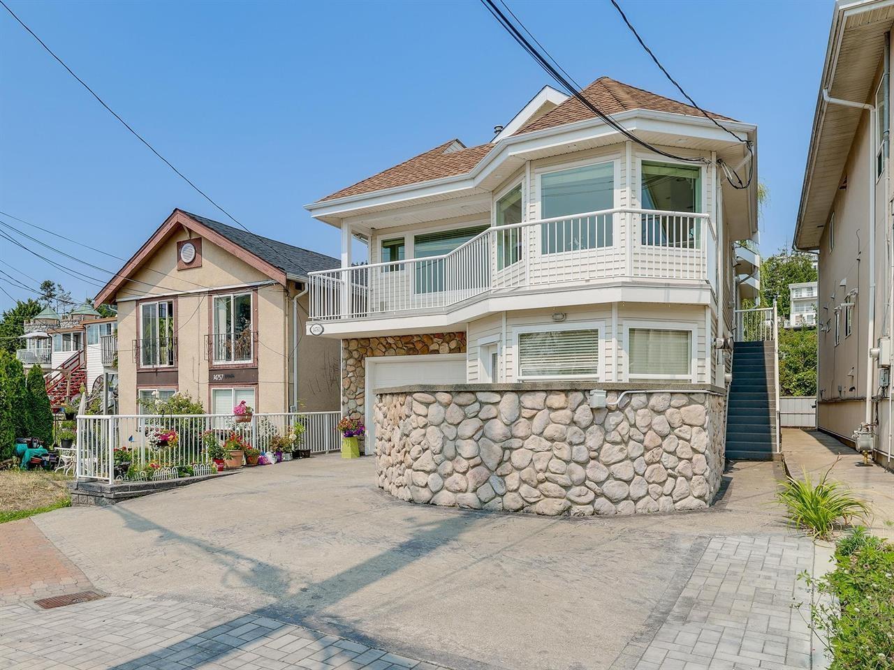 14763 Marine Drive, White Rock, British Columbia  V4B 1B9 - Photo 2 - R3175126