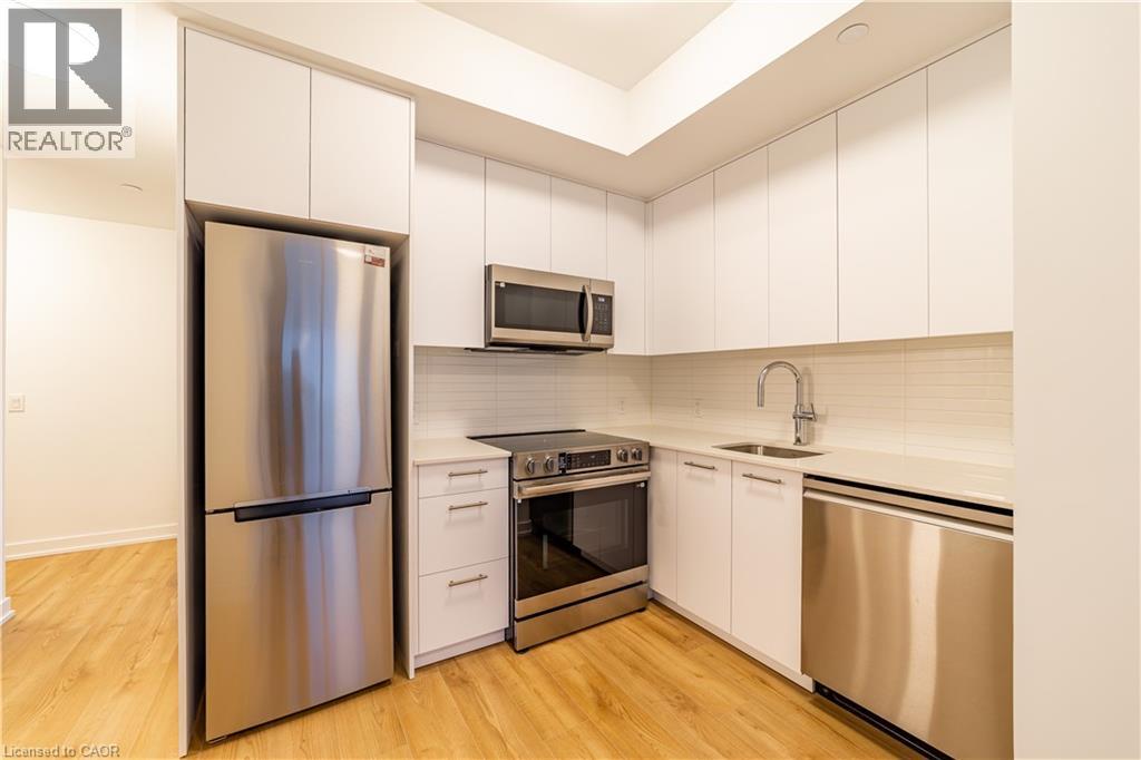 30 Francis Street S, Kitchener, Ontario  N2G 0B5 - Photo 4 - 40871822