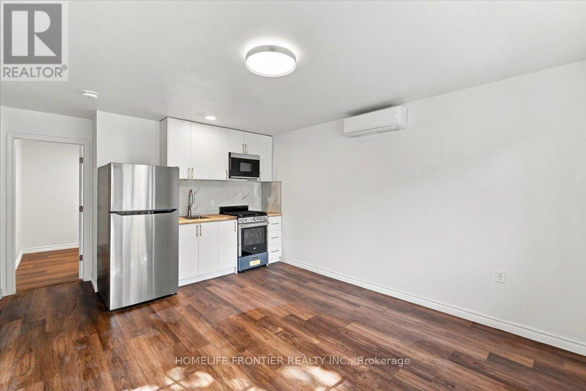Unit 3 - 99 Regent Road, Toronto, Ontario  M3K 1H2 - Photo 3 - W14086984