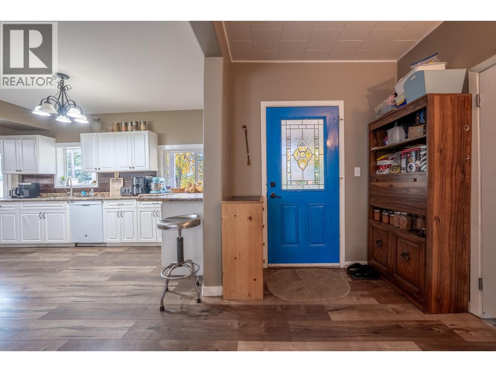 3190 Hall Frontage Road, Grand Forks, British Columbia  V0H 1H5 - Photo 8 - 10403441
