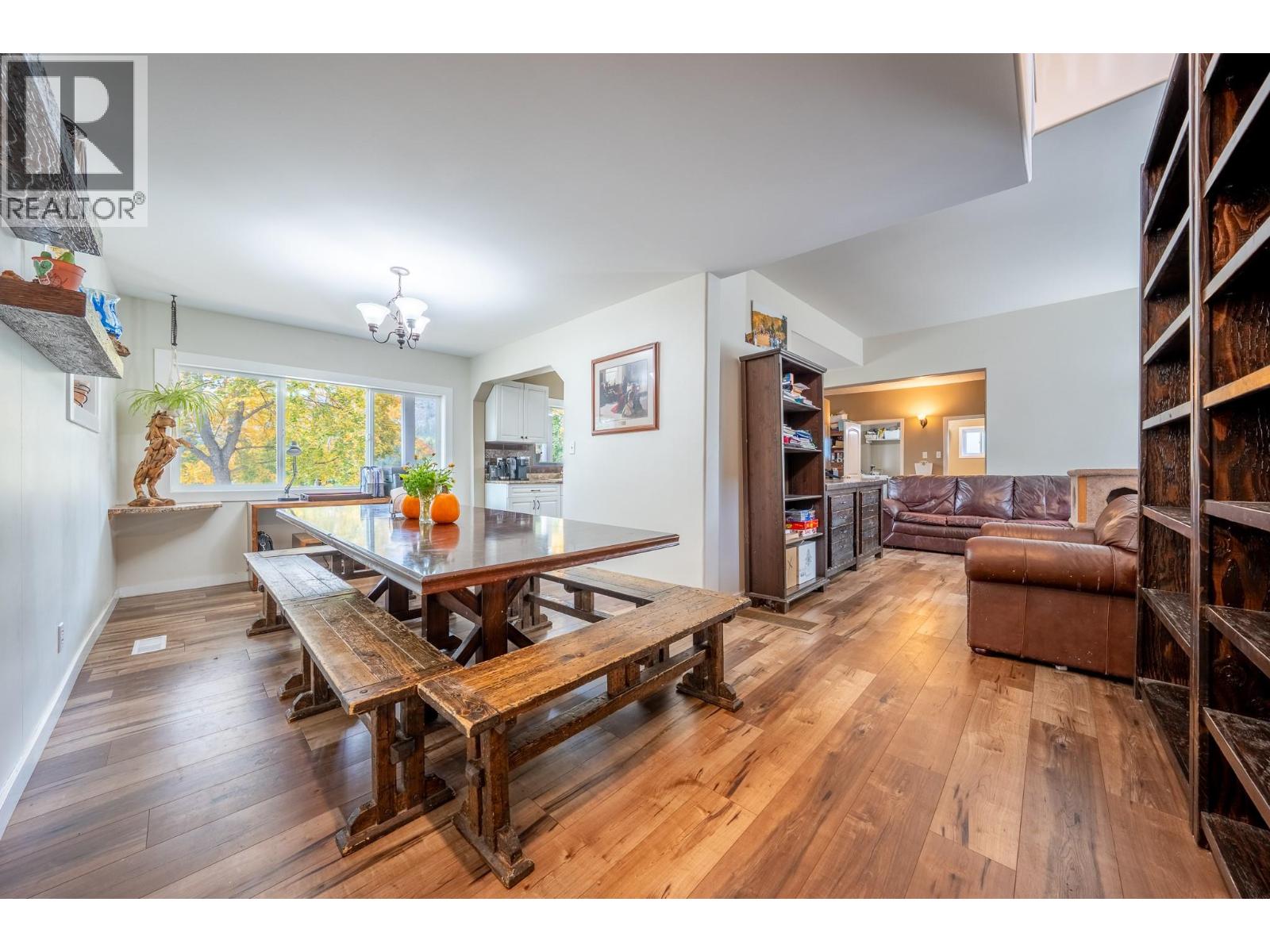 3190 Hall Frontage Road, Grand Forks, British Columbia  V0H 1H5 - Photo 12 - 10403441