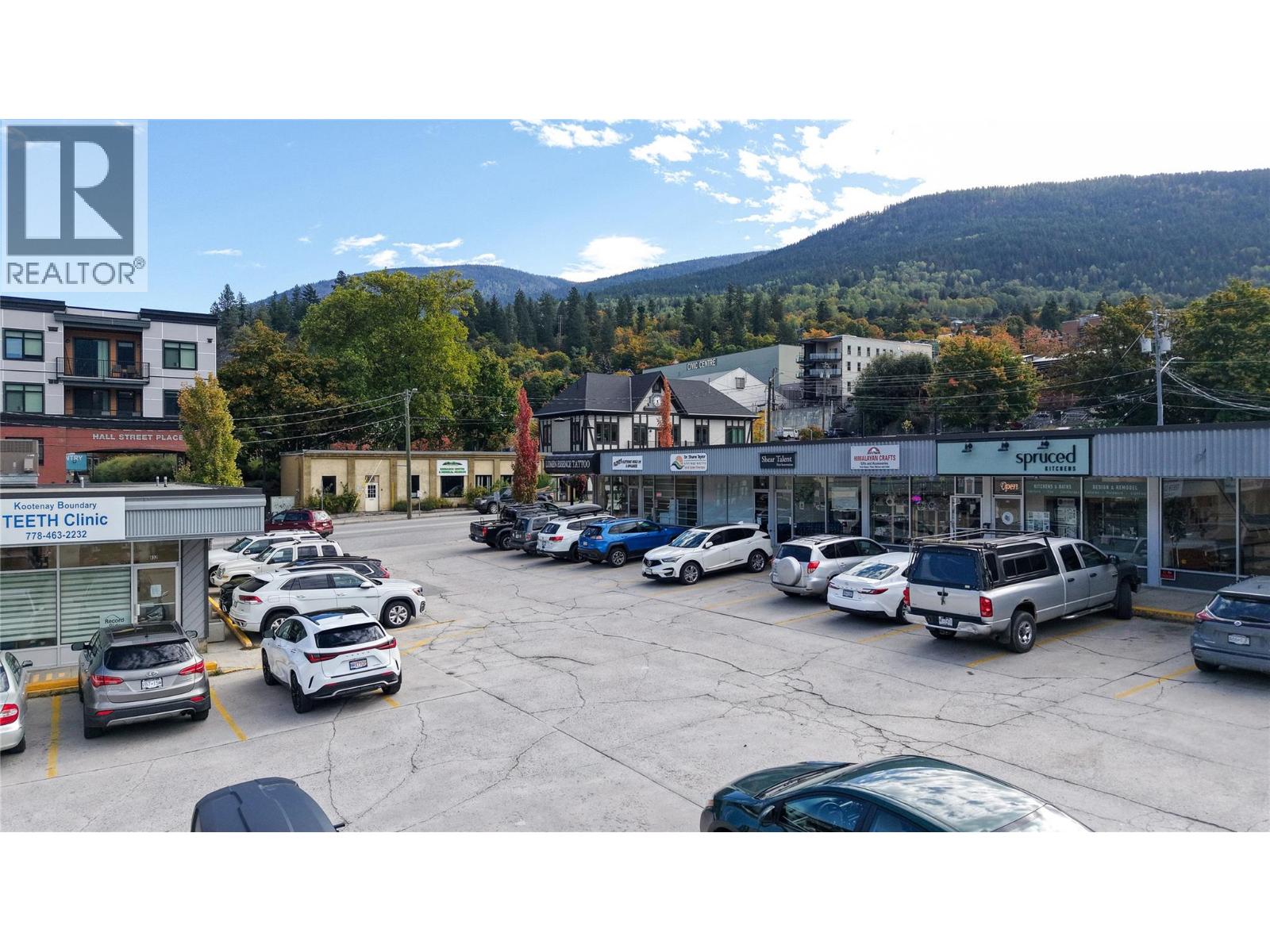 630 Front Street, Nelson, British Columbia  V1L 4B7 - Photo 23 - 10402327