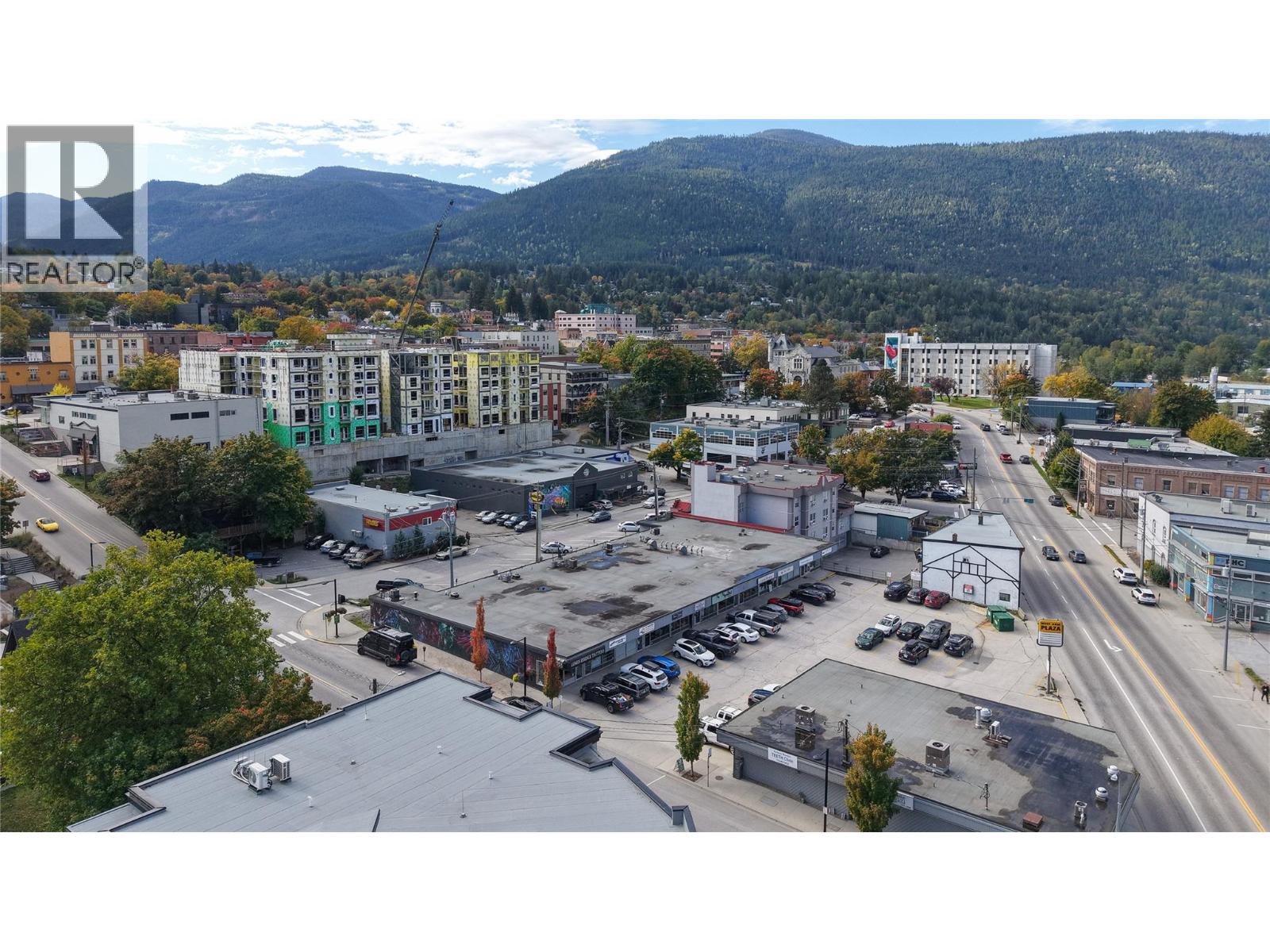 630 Front Street, Nelson, British Columbia  V1L 4B7 - Photo 28 - 10402327