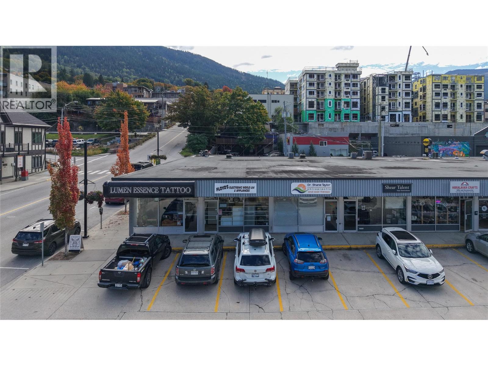 630 Front Street, Nelson, British Columbia  V1L 4B7 - Photo 7 - 10402327