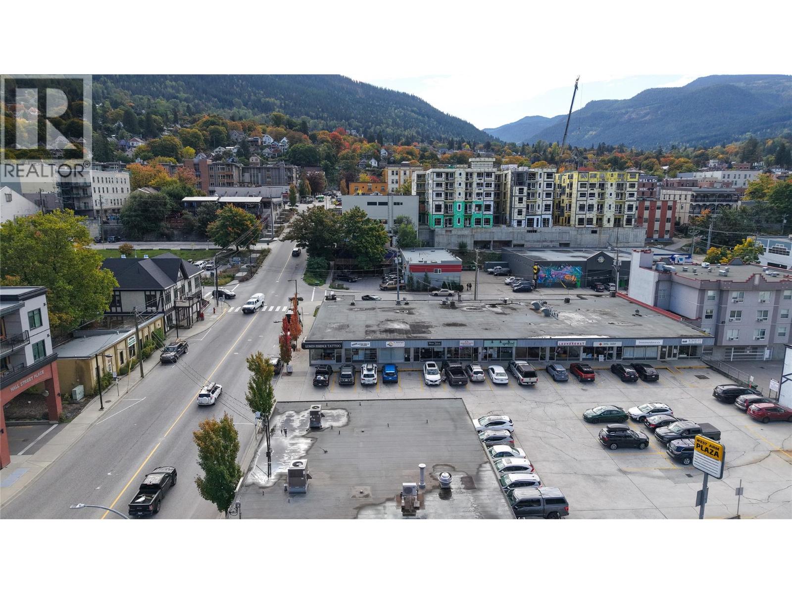 630 Front Street, Nelson, British Columbia  V1L 4B7 - Photo 9 - 10402327