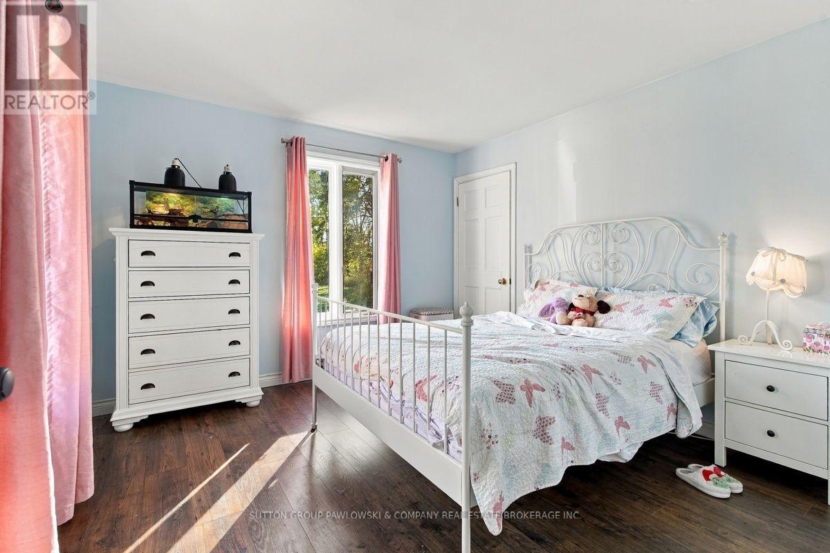 2174 Parkhill Drive, North Middlesex, Ontario  N0M 2K0 - Photo 34 - X14087106