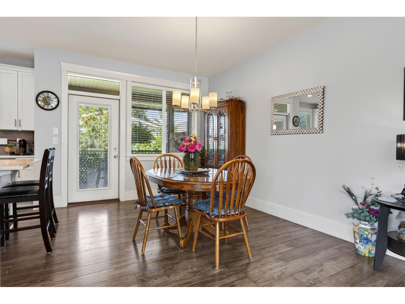 3 10166 WILLIAMS ROAD|Fairfield Island