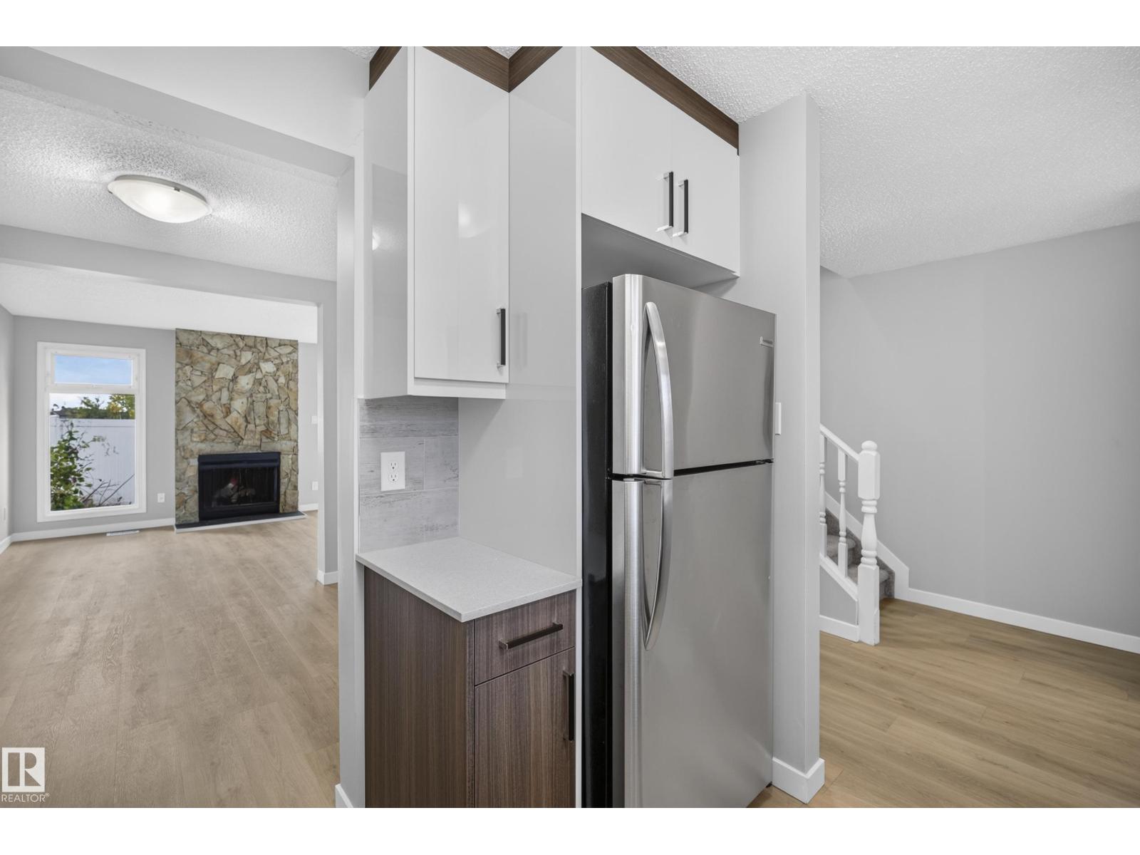 3257 142 Av Nw, Edmonton, Alberta  T5Y 1H9 - Photo 7 - E4513223