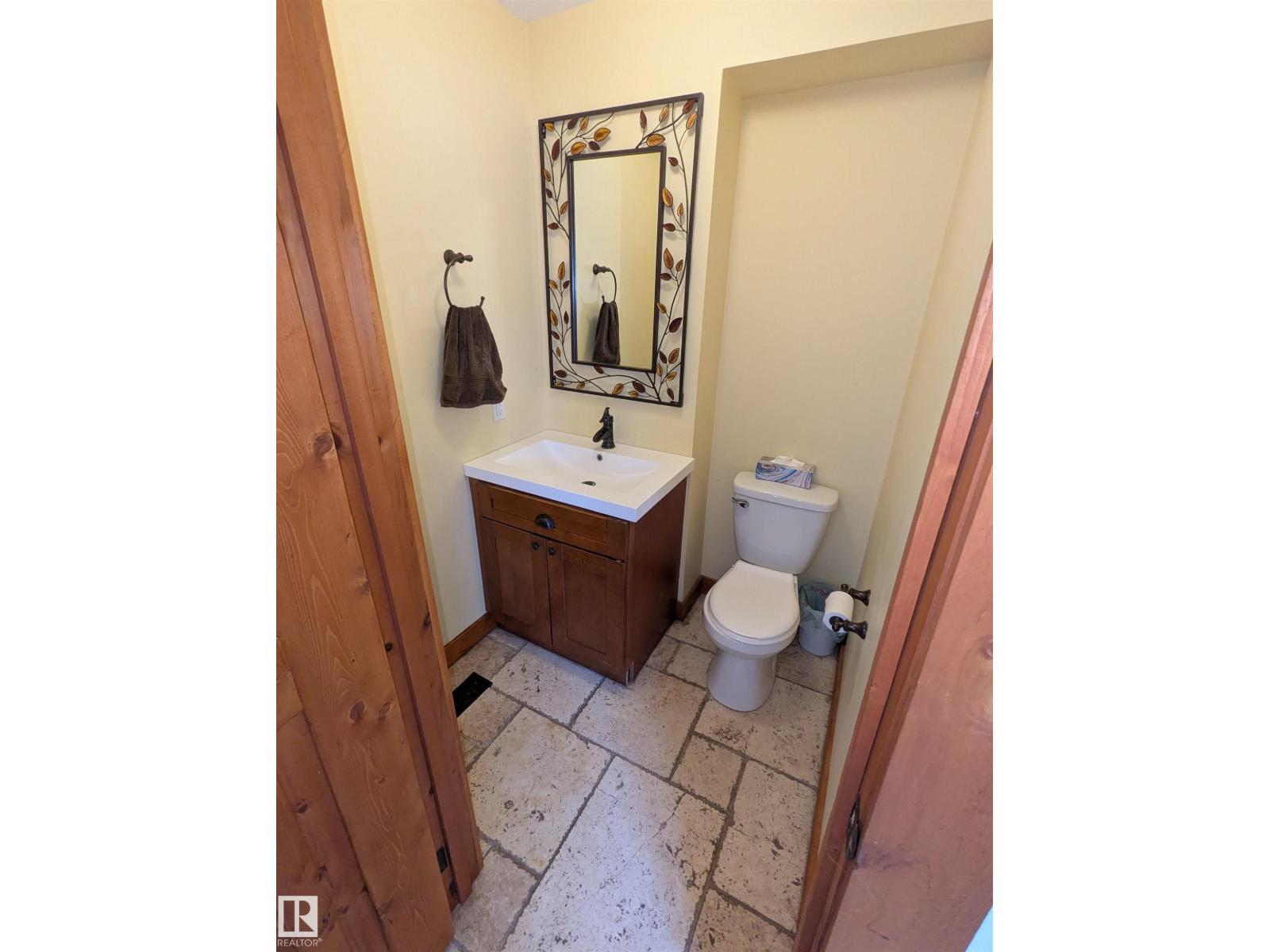 18729 95A AV NW