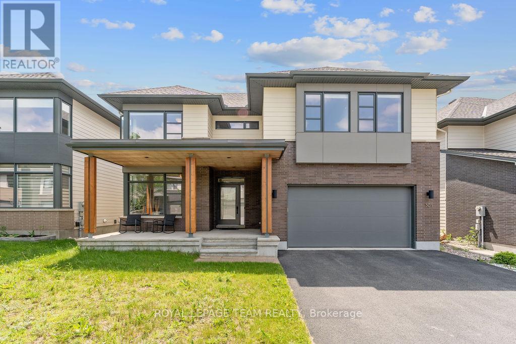 301 Long Acres Street, Ottawa, Ontario  K2M 0H1 - Photo 3 - X14087074
