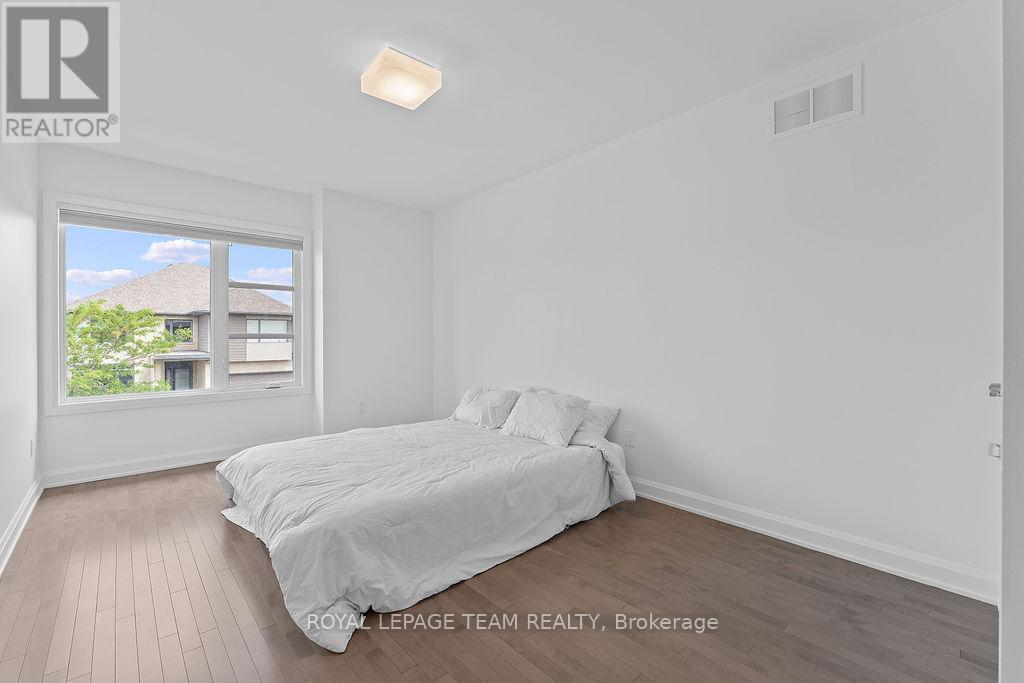 301 Long Acres Street, Ottawa, Ontario  K2M 0H1 - Photo 33 - X14087074