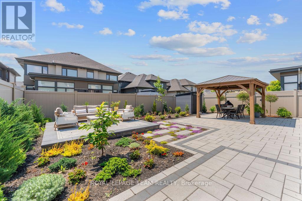 301 Long Acres Street, Ottawa, Ontario  K2M 0H1 - Photo 45 - X14087074