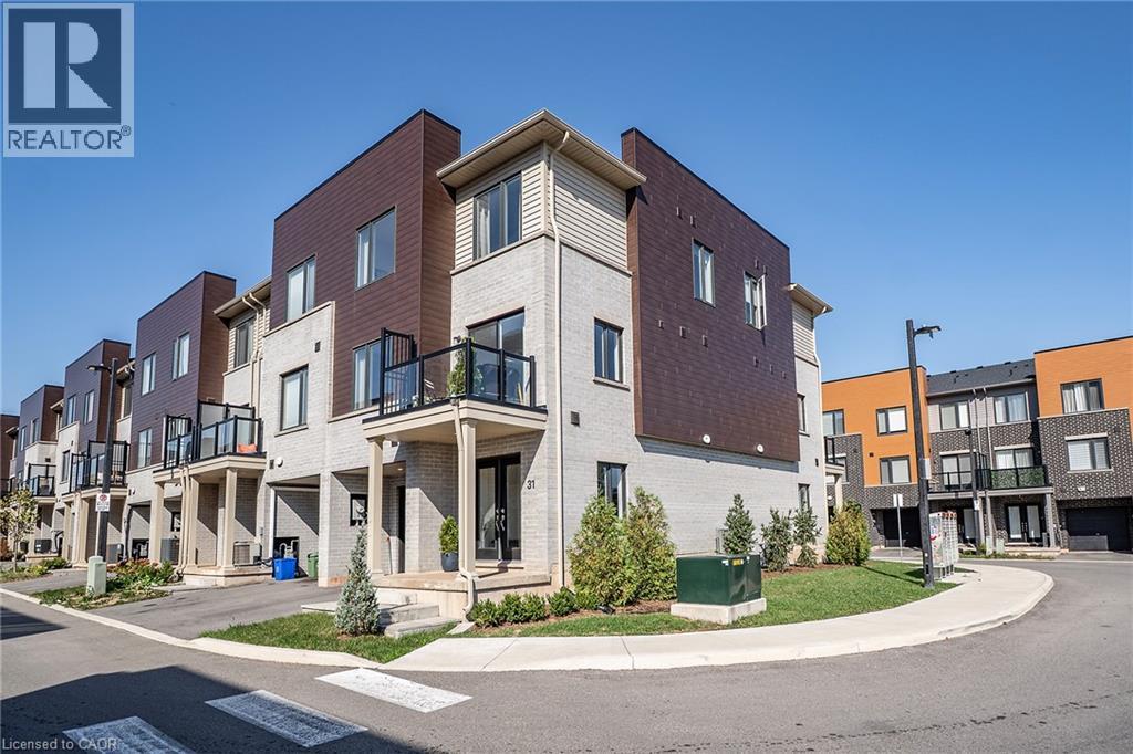 31 DRYDEN Lane, Hamilton, Ontario