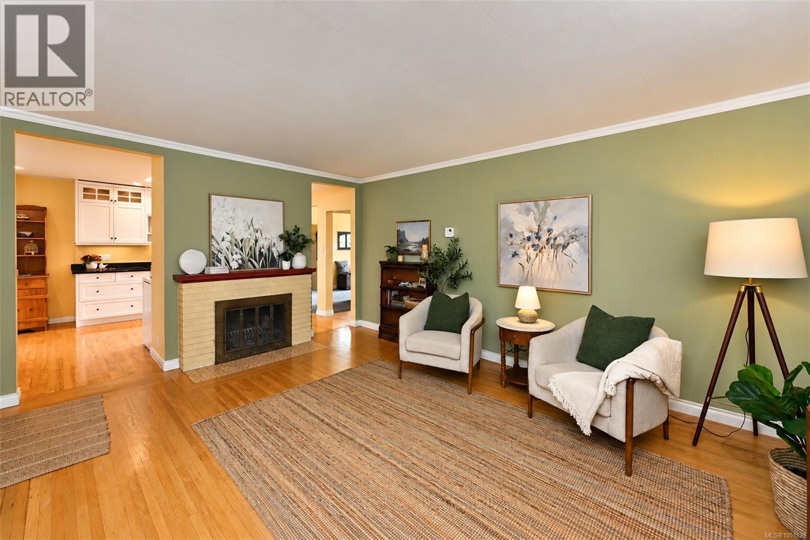 1635 Fairfield Rd, Victoria, British Columbia  V8S 1G4 - Photo 7 - 1051828