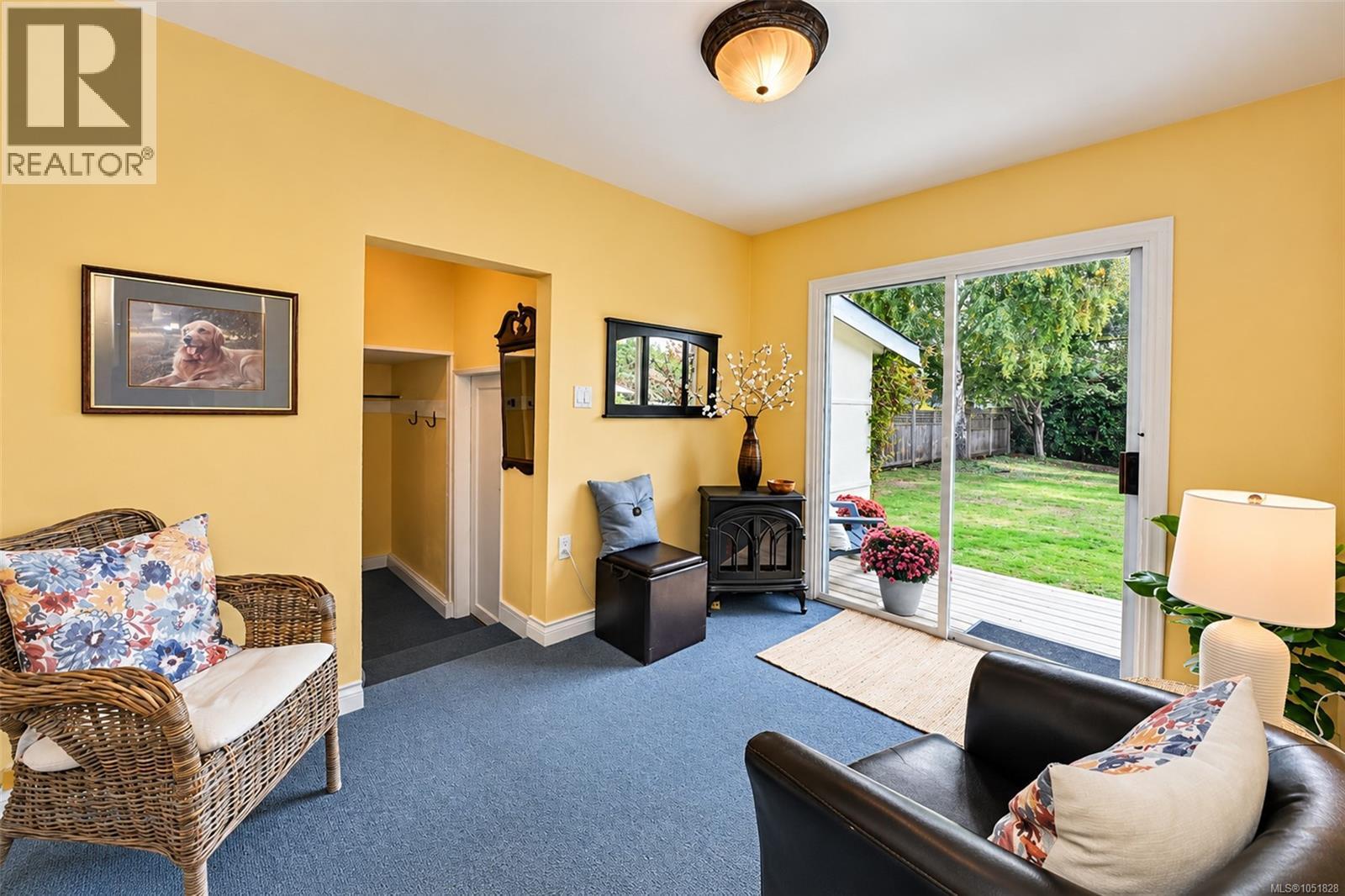 1635 Fairfield Rd, Victoria, British Columbia  V8S 1G4 - Photo 17 - 1051828