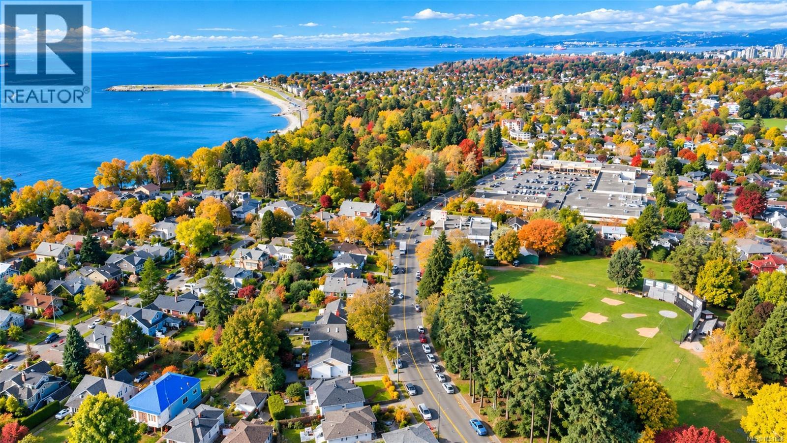 1635 Fairfield Rd, Victoria, British Columbia  V8S 1G4 - Photo 50 - 1051828