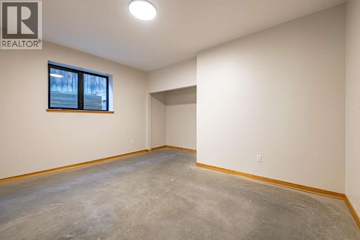 916 Carbonate Street Unit# 1, Nelson, British Columbia  V1L 4R4 - Photo 5 - 10403826