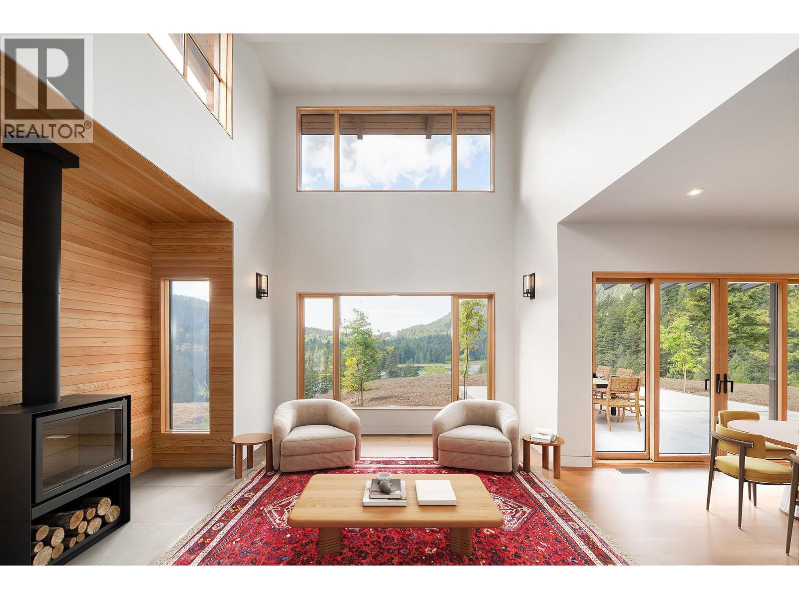 865 FORSTER LANE, bowen island, British Columbia