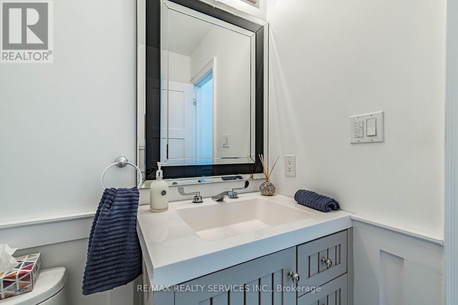13 Vista Drive, Bradford West Gwillimbury (Bradford), Ontario  L3Z 0B6 - Photo 13 - N14087066