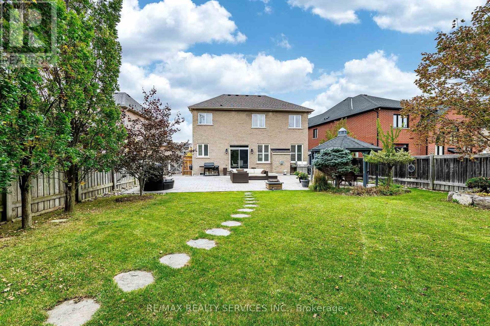 13 Vista Drive, Bradford West Gwillimbury (Bradford), Ontario  L3Z 0B6 - Photo 49 - N14087066