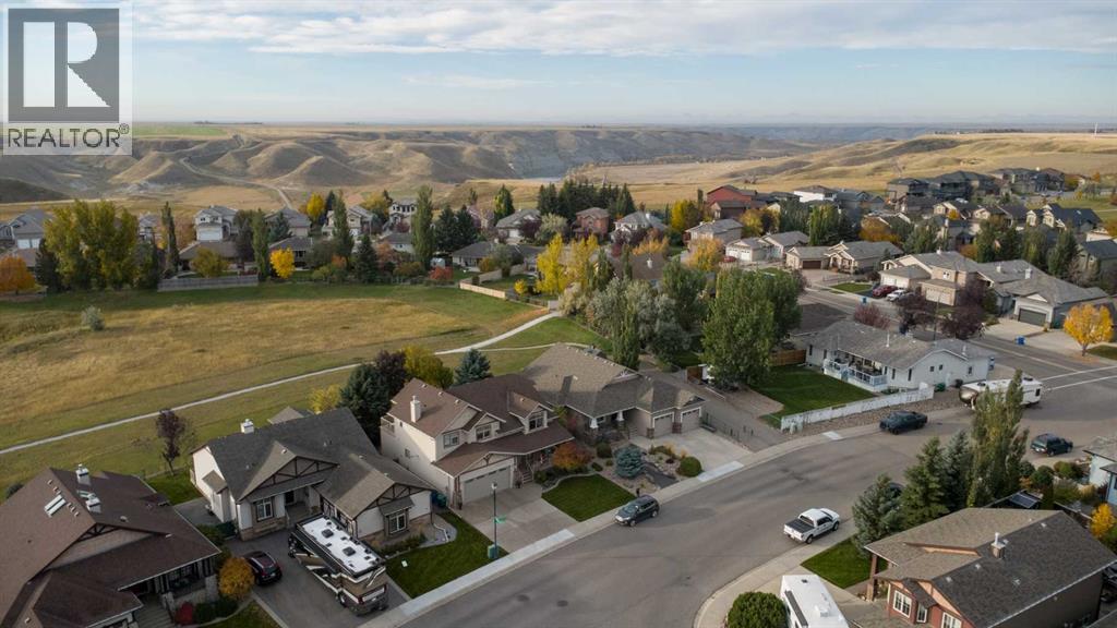 4 Canyoncrest Point W