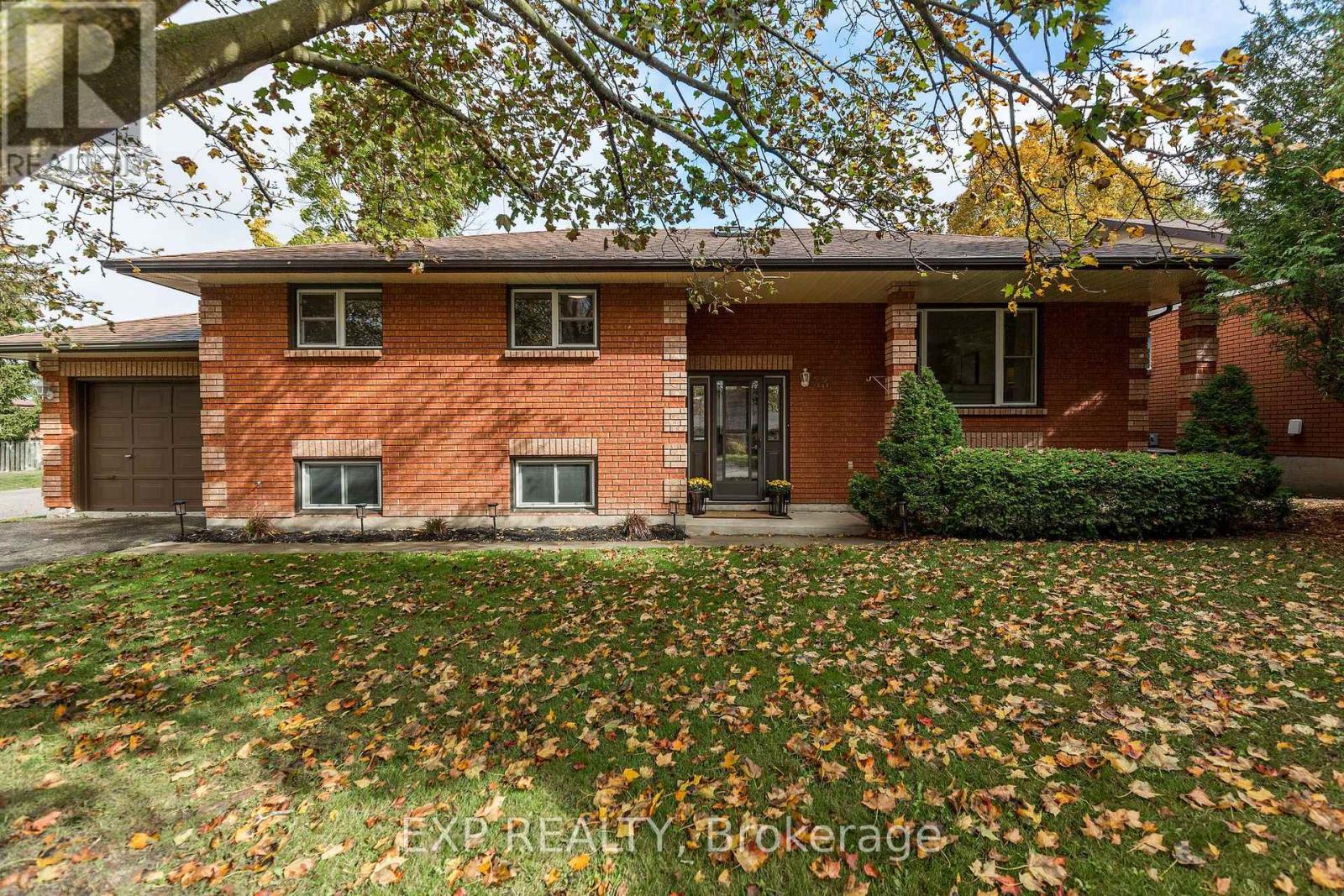 33 SHAW STREET, springwater (elmvale), Ontario