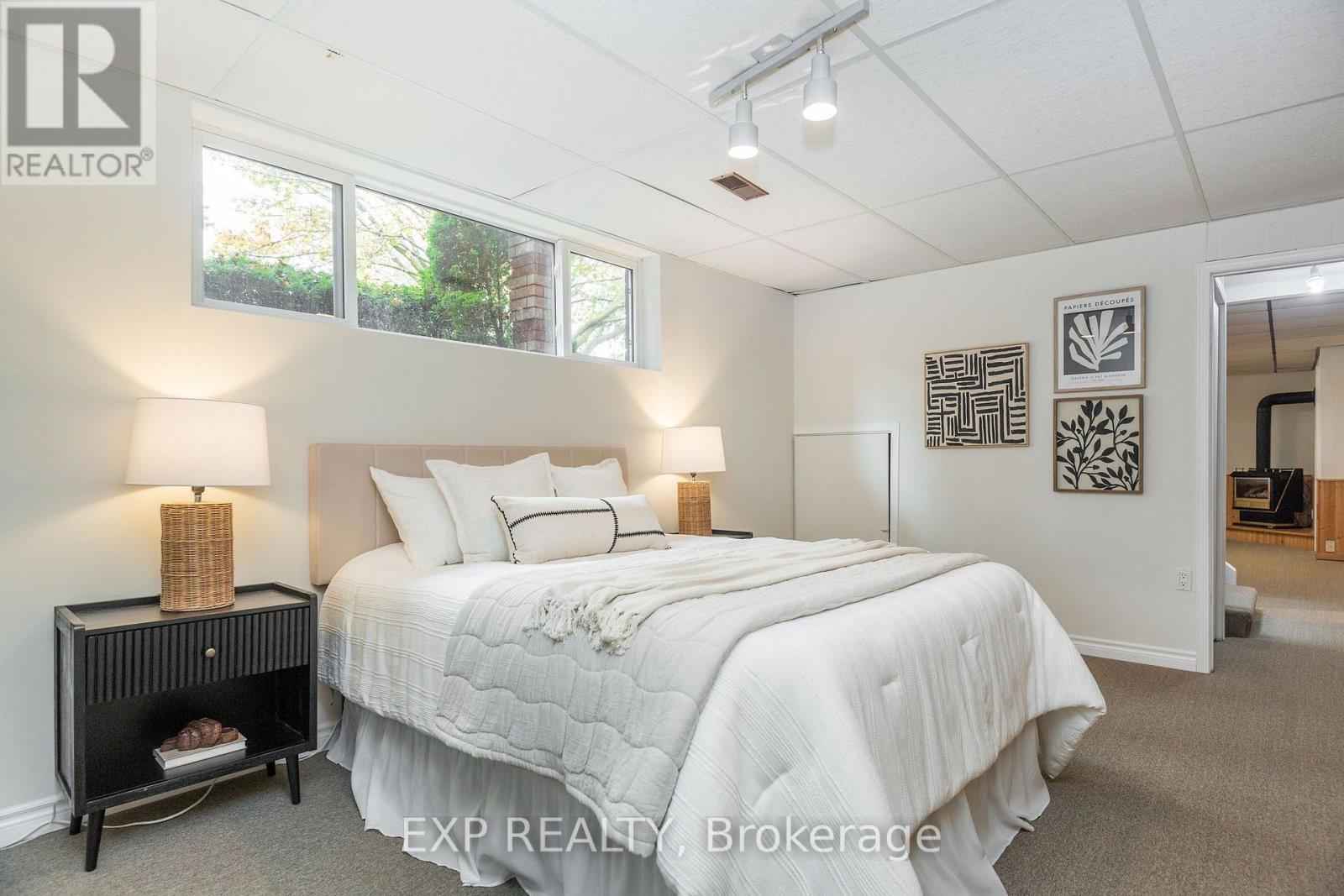 33 Shaw Street, Springwater, Ontario  L0L 1P0 - Photo 31 - S14087054
