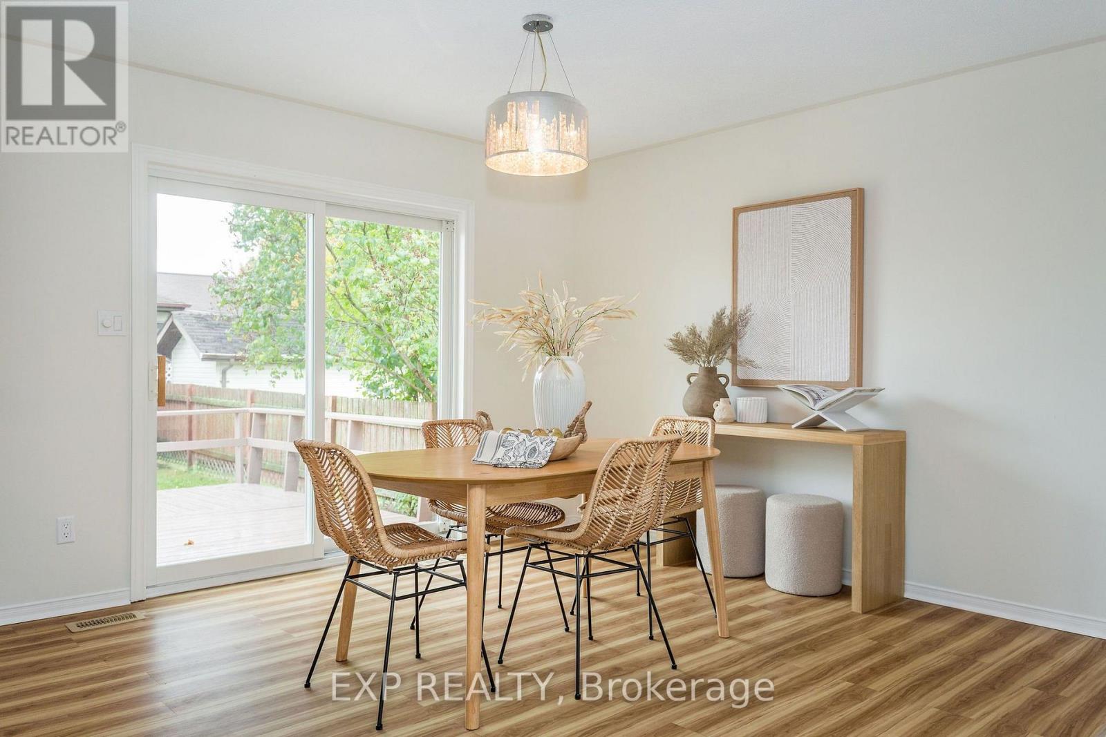 33 Shaw Street, Springwater, Ontario  L0L 1P0 - Photo 8 - S14087054