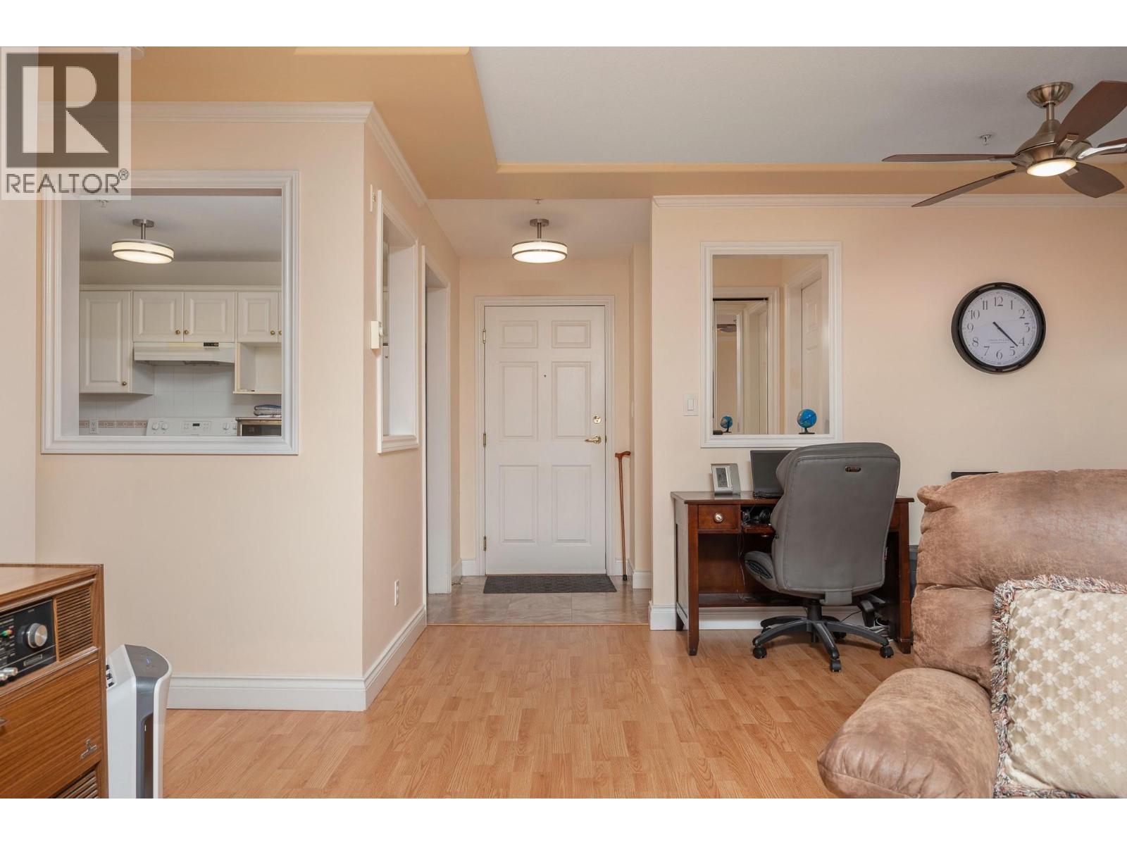 3220 Centennial Drive Unit# 106