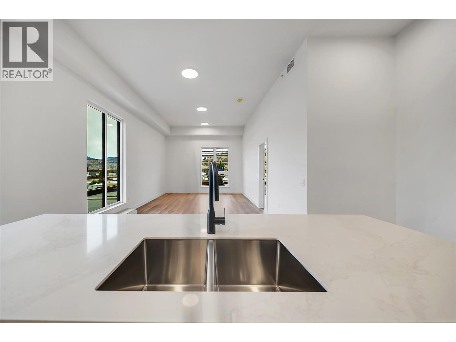 647 Clement Avenue Unit# 611, Kelowna, British Columbia  V1Y 7C7 - Photo 10 - 10403494