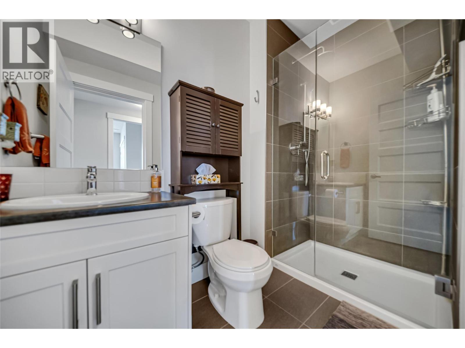 2345 Spring Lane, Kelowna, British Columbia  V1P 1T8 - Photo 36 - 10403492