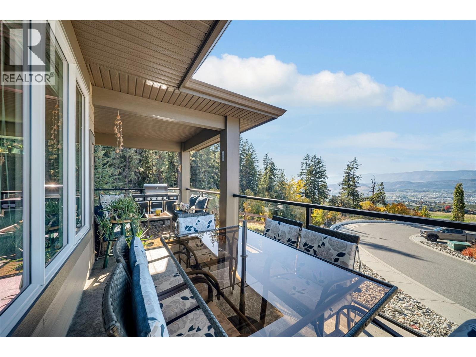2345 Spring Lane, Kelowna, British Columbia  V1P 1T8 - Photo 48 - 10403492